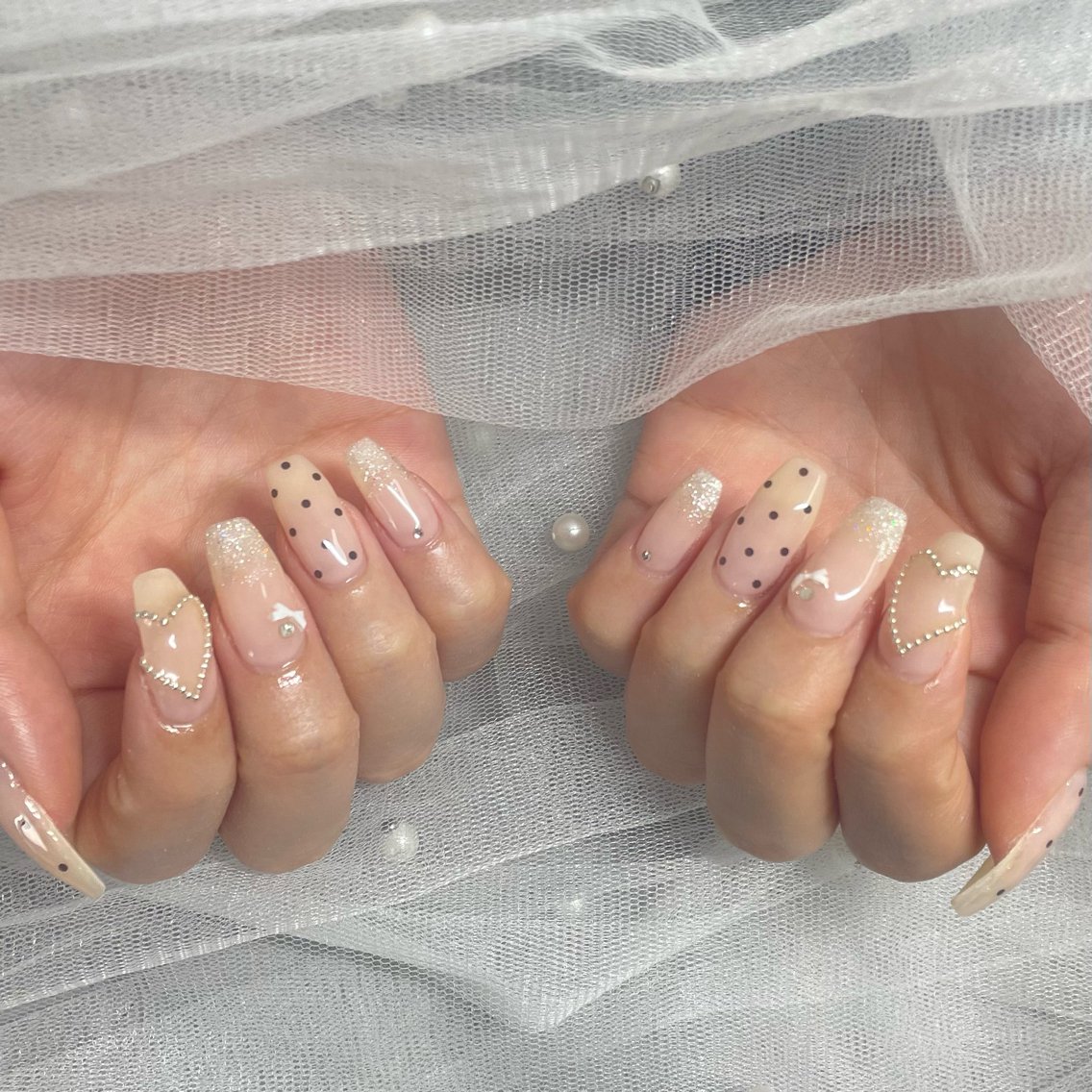 ネイル ガーリー ワンホンネイル ハンドネイル Chul Nail 愛莉のネイルデザイン