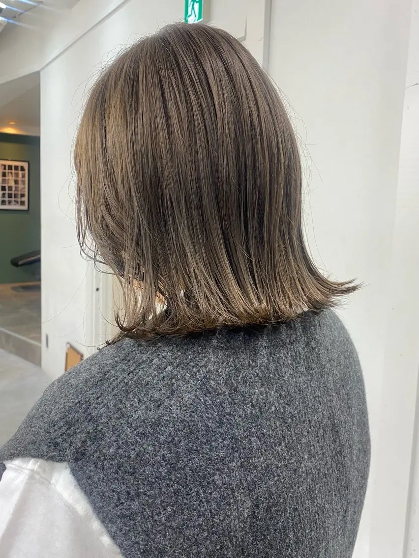 ミディアム カラー カット ヘアカラー トリートメント レイヤーボブ/ 艶カラー/サナ🌼のヘアスタイル
