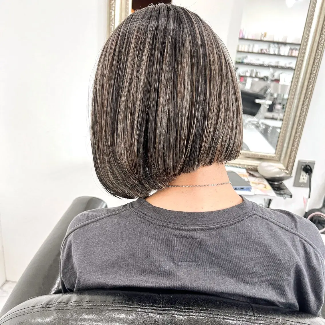 ショート カラー ヘアカラー 長野 愛莉のヘアスタイル