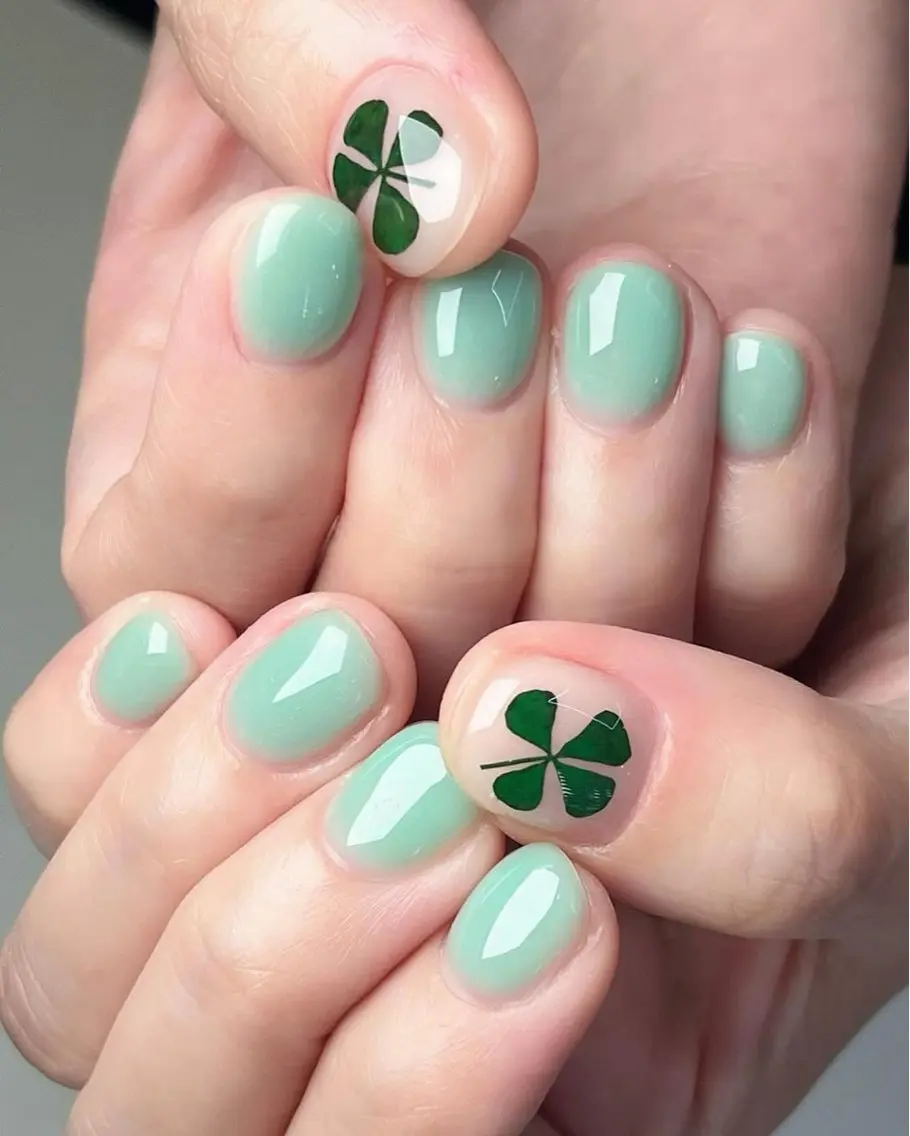ネイル フットネイル フレンチネイル 韓国ネイル ロングネイル マグネットネイル Lee _nailのネイルデザイン