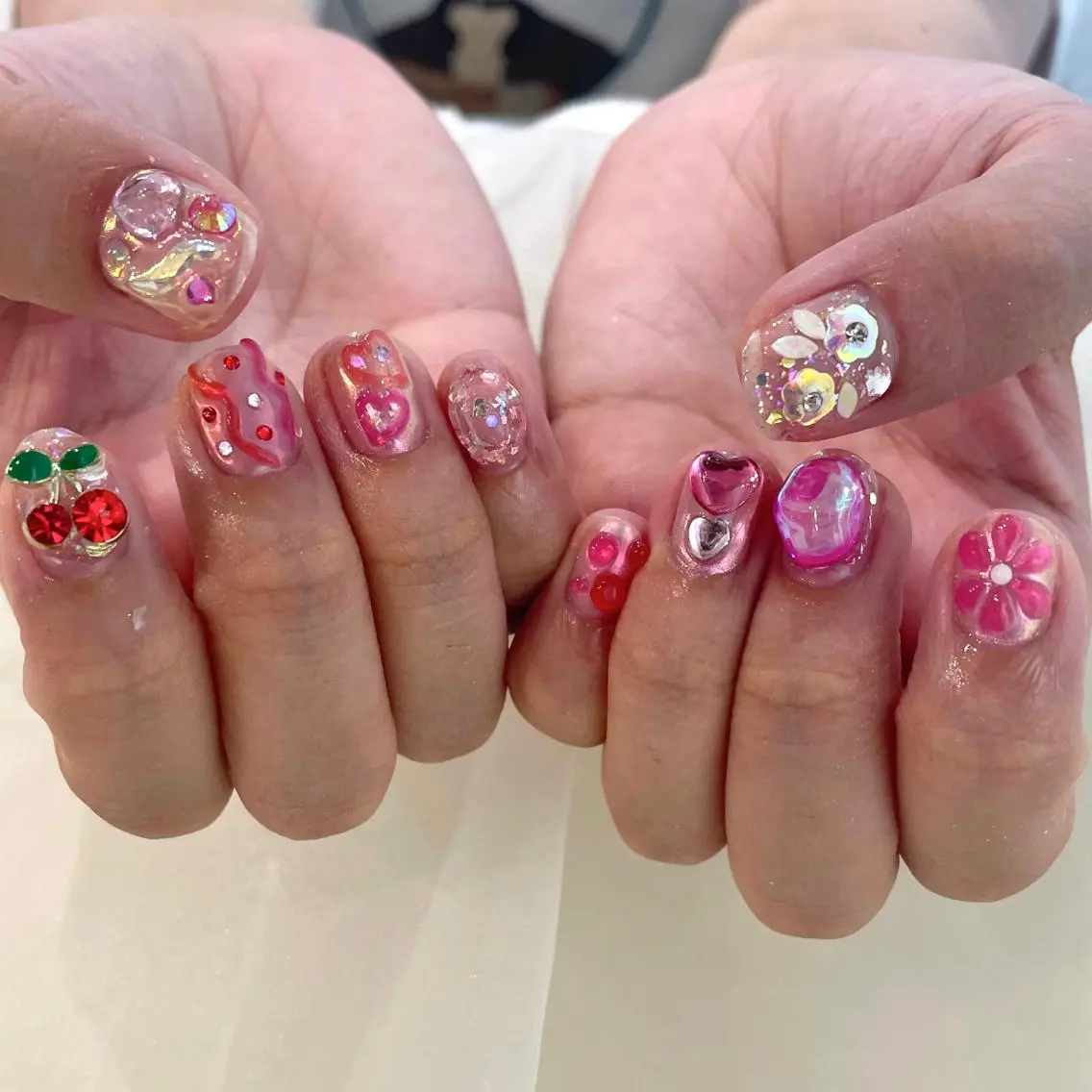 ネイル ハンドネイル 新井 ひなののネイルデザイン