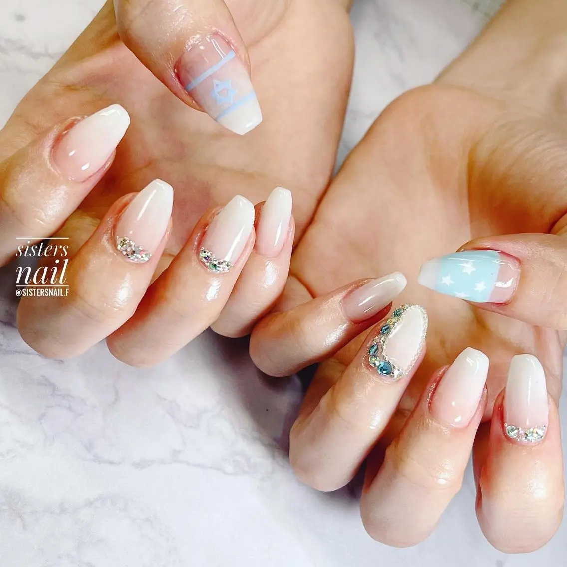 ネイル アートネイル グラデーション キラキラネイル 韓国ネイル ストーンネイル sisters nail.fのネイルデザイン
