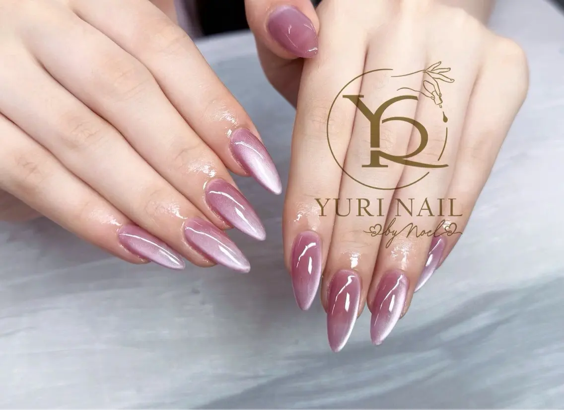 ネイル ハンドネイル フットネイル ハンドケア YURI Nail NARITAのネイルデザイン