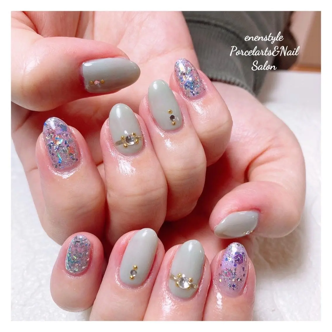 ミディアム ネイル ハンドネイル 🐾enen style 🐾のネイルデザイン