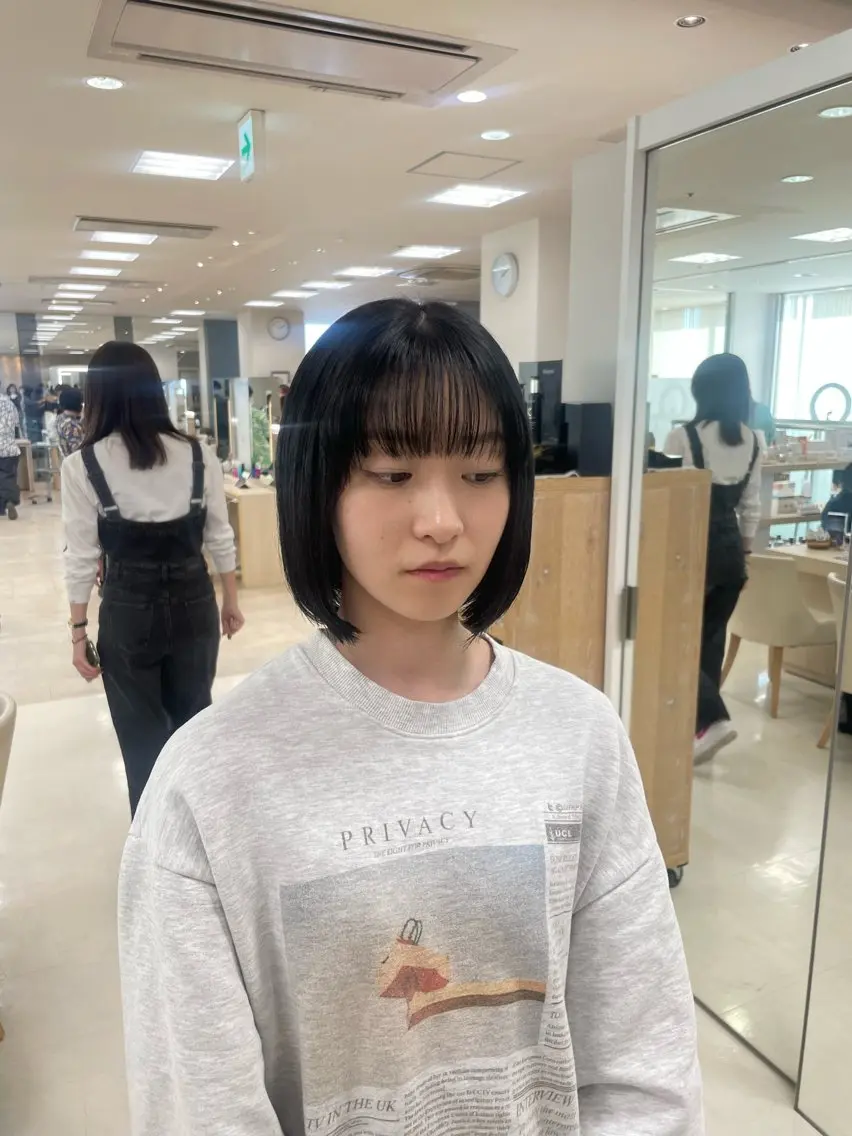 ミディアム シャドウパーマ／骨格 矯正カット　トモキのヘアスタイル