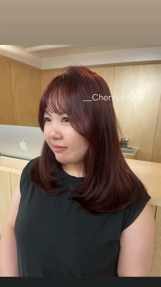 カラー ひな︎/暖色 柔color🌷のヘアスタイル