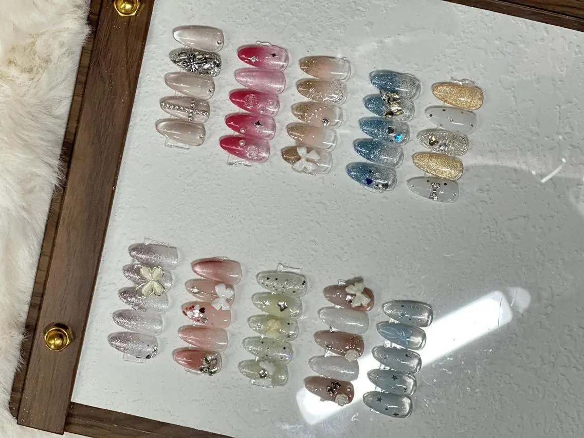 ネイル ハンドネイル 🎀 NaNa_nailのネイルデザイン