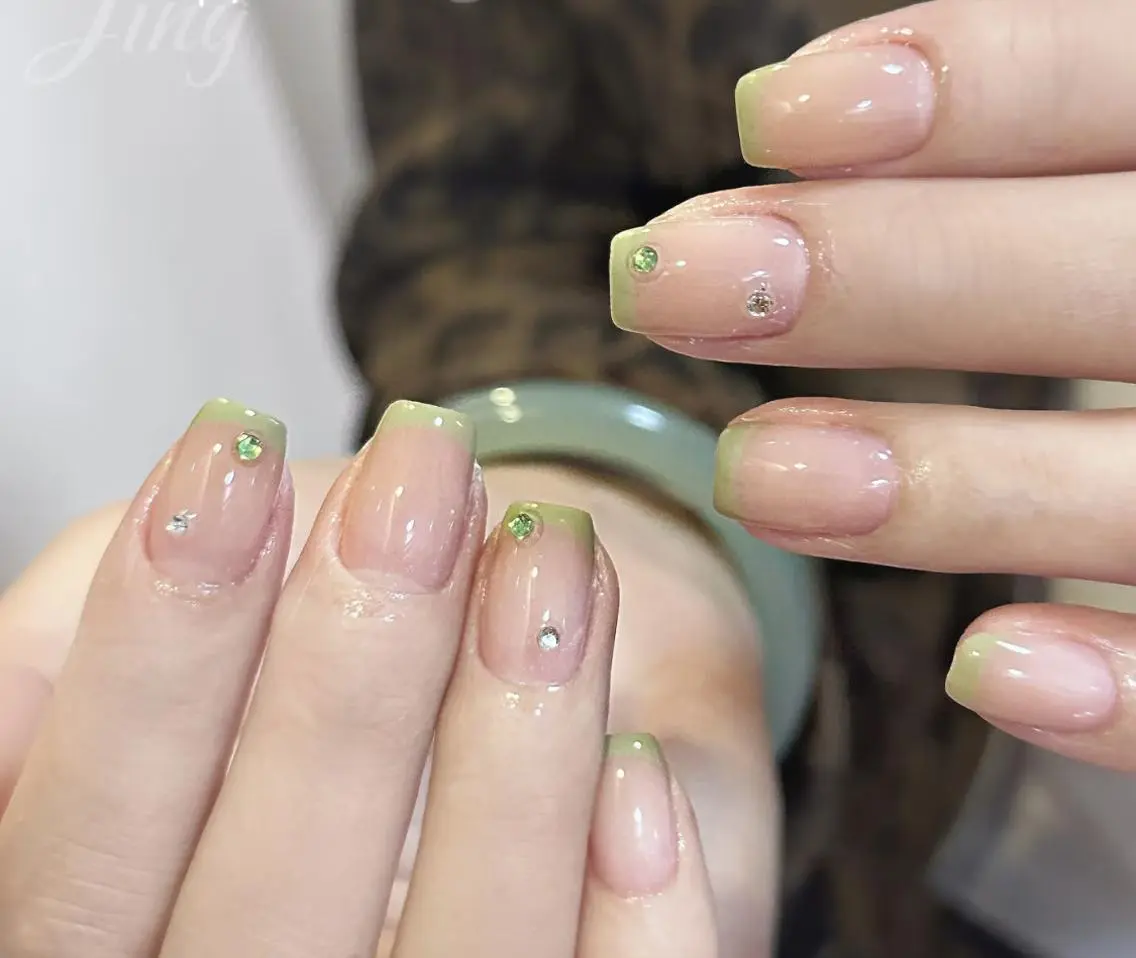 ネイル ハンドネイル 🎀 UU_nailのネイルデザイン