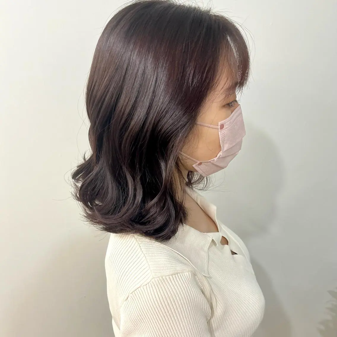 ミディアム カラー パーマ ヘアアレンジ メンズ キッズ ネイル マツエク・マツパ アイブロウ ミディアムレイヤー メンズバレイヤージュ メンズブリーチ メンズハイライト メンズインナーカラー HIROKO / 透明感暖色カラー🎀のヘアスタイル