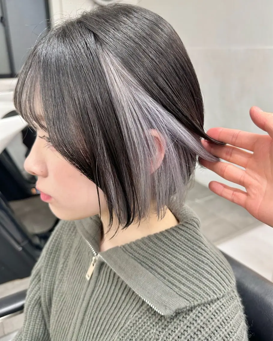 ミディアム カラー ブリーチ ケアブリーチ インナーカラー ボブ カット ヘアカラー トリートメント インナーカラー/レイ ヤーカット♡/マキシのヘアスタイル