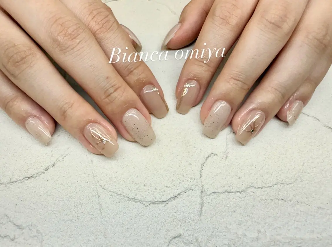 ネイル フラッシュネイル フレンチネイル ジェルネイル グラデーション マグネットネイル ハンドネイル Bianca大宮 入江のネイルデザイン