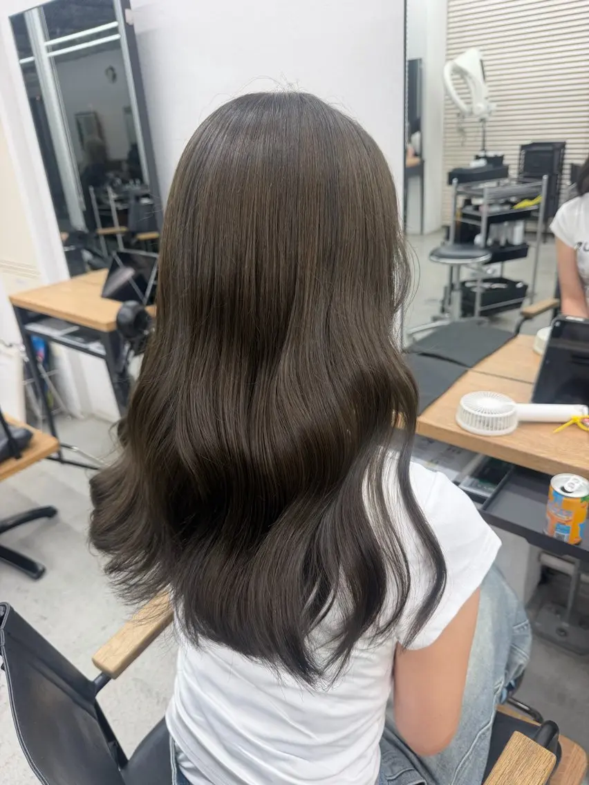 ロング カラー ヘアアレンジ ヘアカラー トリートメント ゆめか🦋 /似合わせカラー💖のヘアスタイル