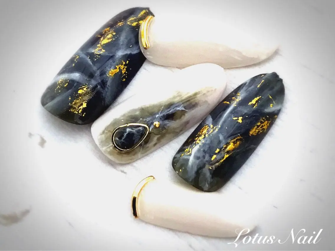 ネイル Lotus Nailのネイルデザイン