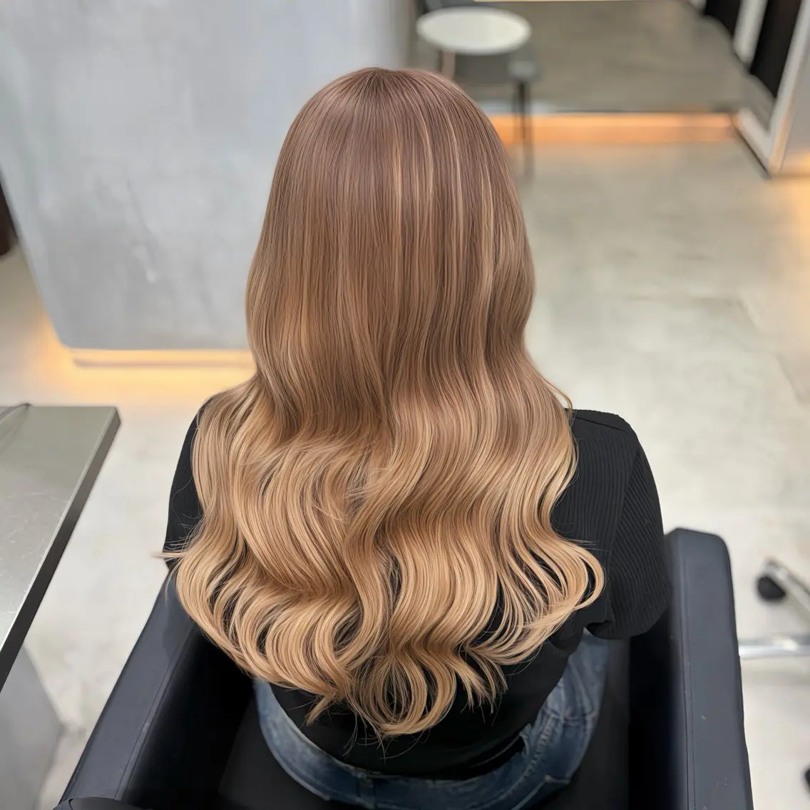 カラー ベージュカラー ブリーチ ダブルカラー グラデーションカラー 学生 エクステ MOMOKA /　Lapis今泉店のヘアスタイル