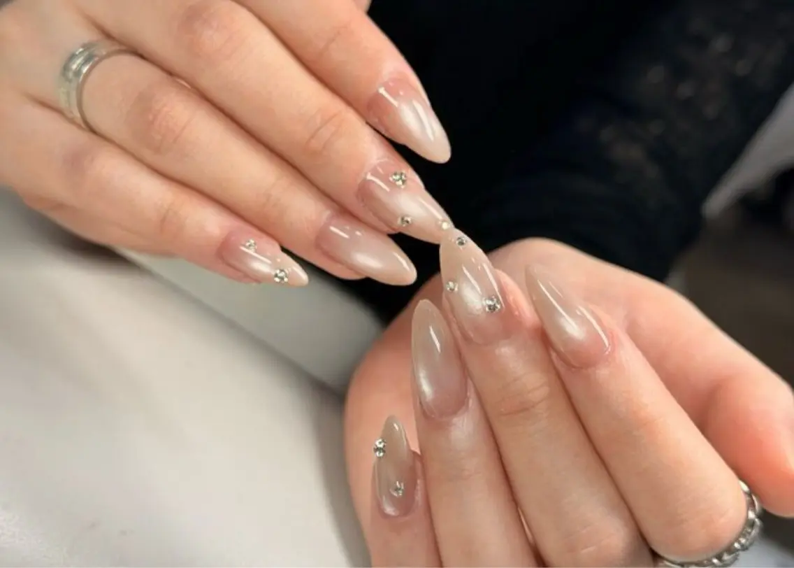 ネイル ハンドネイル H3 Nail Miniのネイルデザイン