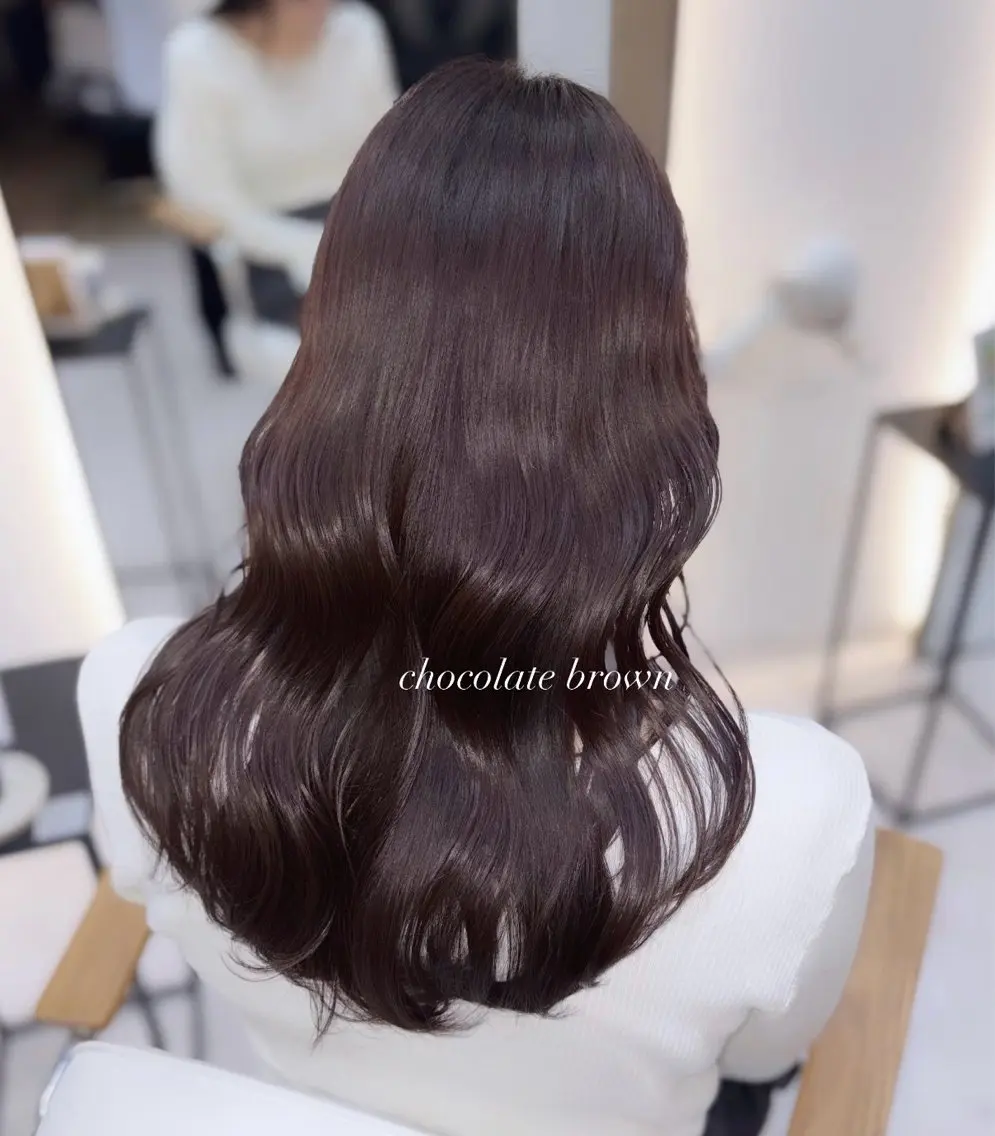 ロング カラー ブラウンカラー チョコレートブラウン トリートメント カット ヘアカラー トリートメント 艶髪・透明感カラー・ 韓国ヘア・Yuriのヘアスタイル