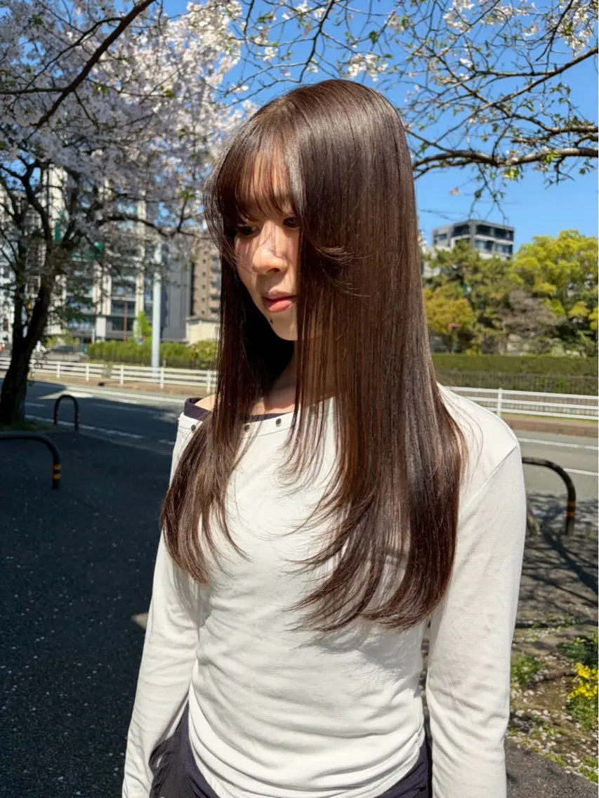 ロング ヘアカラー qpulaあいみ 透明感カラーのヘアスタイル