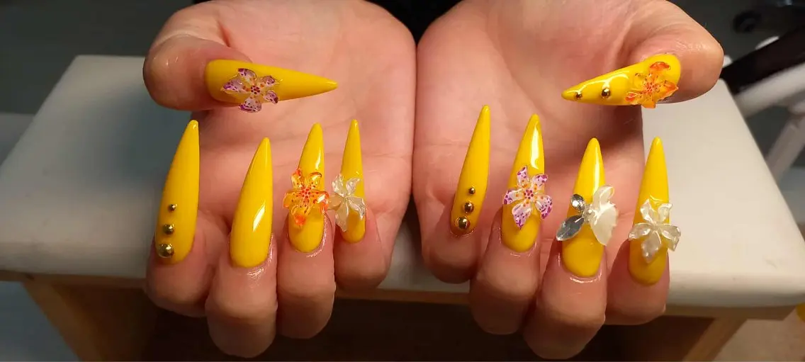 ネイル オーロラネイル フレンチネイル グラデーション 氷ネイル・うるうるネイル キラキラネイル ハンドネイル H.baby Nail Salonのネイルデザイン