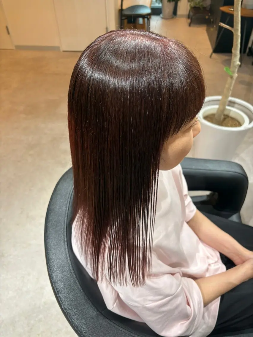 カラー ブラウンカラー ピンクカラー ヘアカラー aina / n.w.hのヘアスタイル