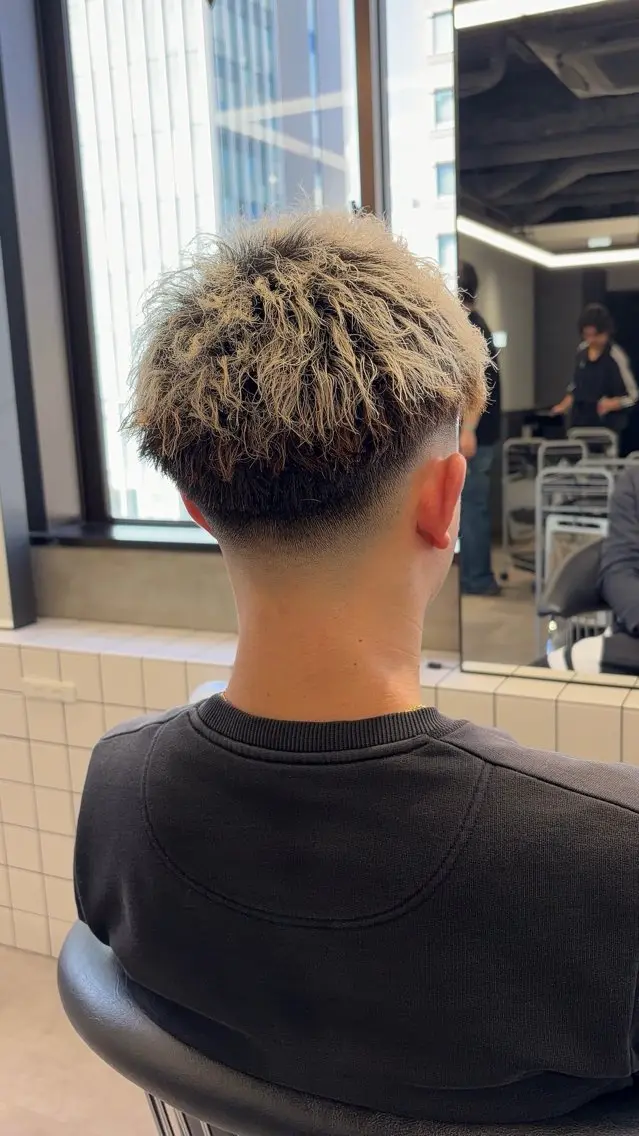 ショート カラー メンズ メンズ特化美容師 tassyのヘアスタイル