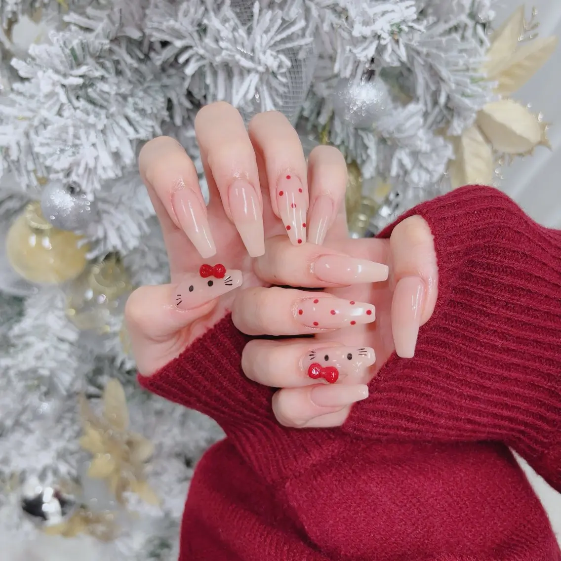 ネイル オーロラネイル フットネイル フレンチネイル ガラスフレンチ 氷ネイル・うるうるネイル ハンドネイル Lance nailのネイルデザイン