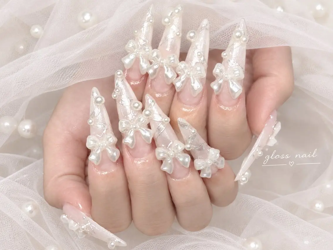 ネイル チークネイル 成人式 長さ出し フットネイル フレンチネイル ハンドネイル Meri💅 ジェル&長さだし専門のネイルデザイン