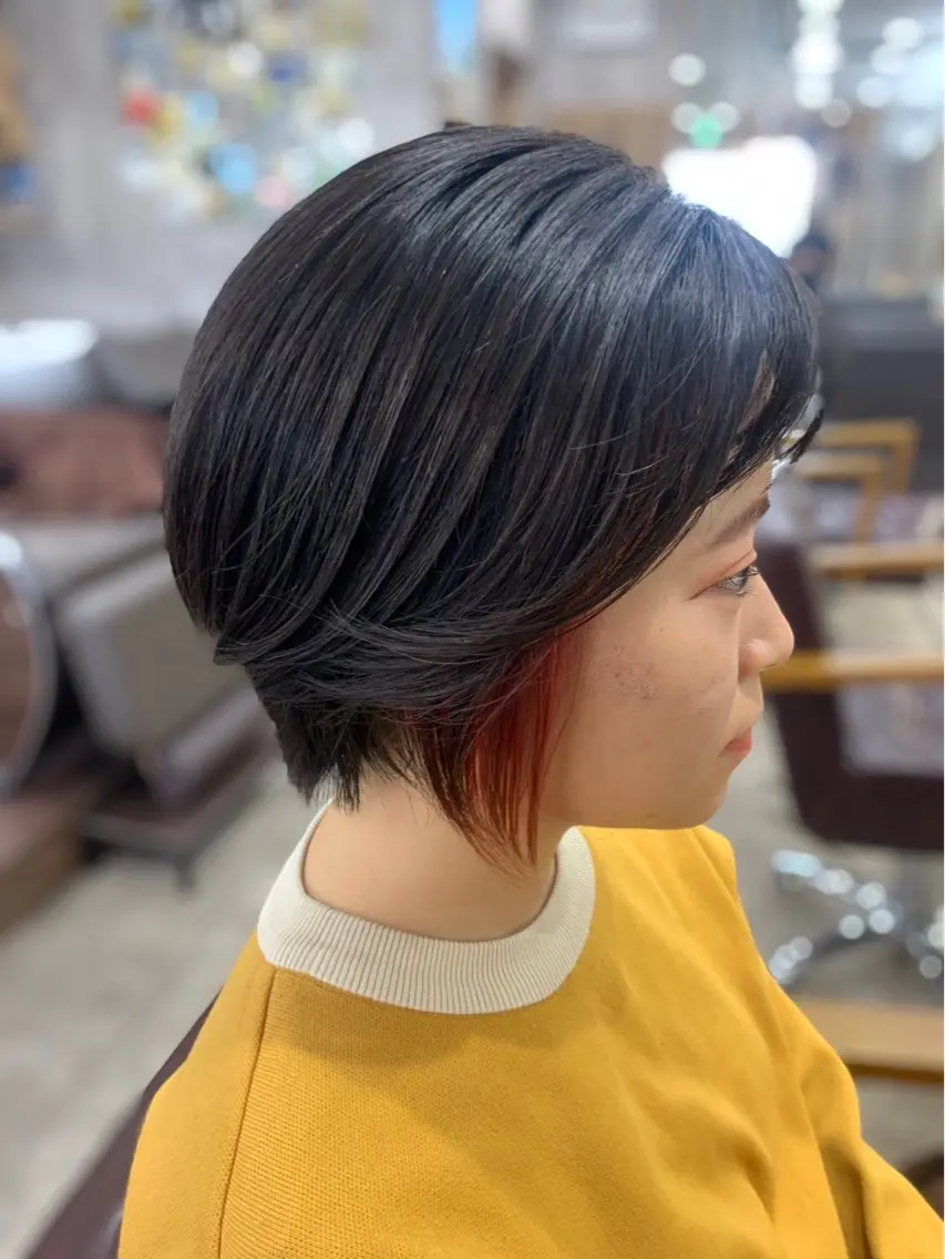 ショート カラー バレイヤージュ ブリーチ ケアブリーチ ダブルカラー ハイライトカラー ヘアカラー hair salon mementoのヘアスタイル