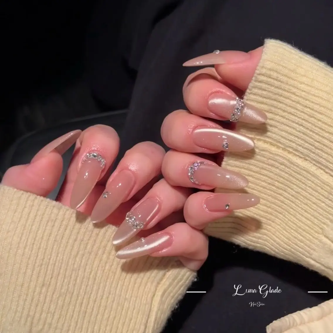 ネイル ハンドネイル Luna Gladeのネイルデザイン