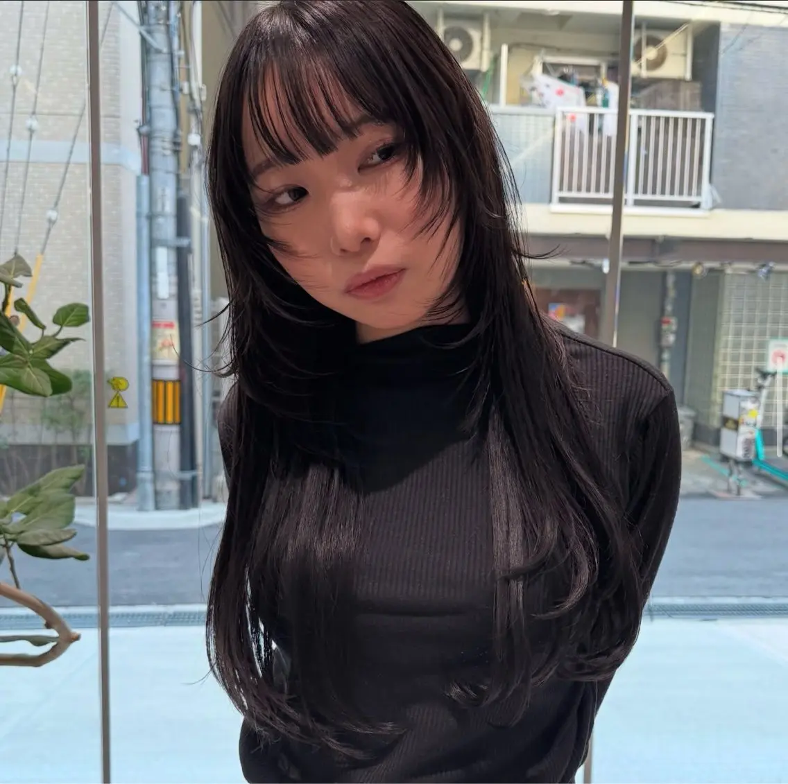 ロング カット ヘアカラー トリートメント 神戸レイヤーカット 顔周り／骨格診断のヘアスタイル