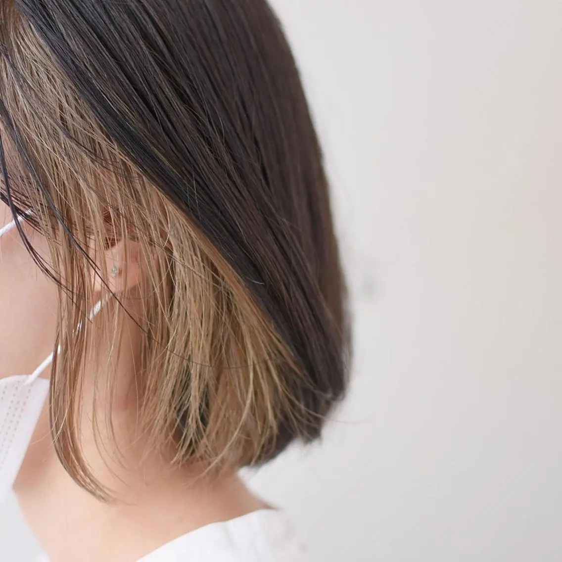 ミディアム カラー ヘアアレンジ ブリーチ インナーカラー カット ヘアカラー トリートメント 竹内啓太 ボブのヘアスタイル