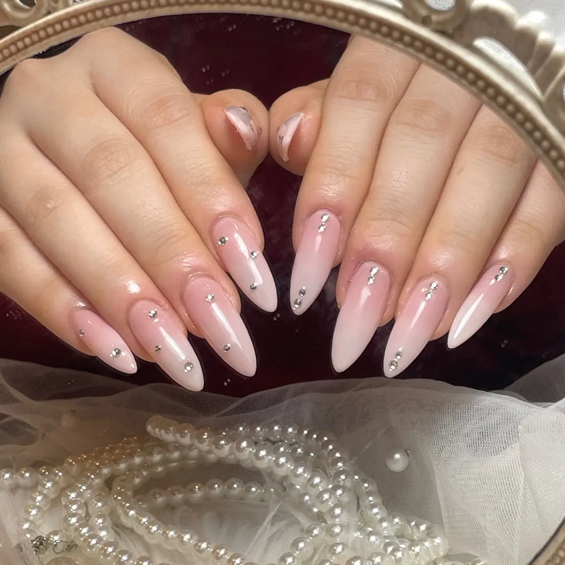 ネイル ハンドネイル yurika 🌷.*･ﾟのネイルデザイン