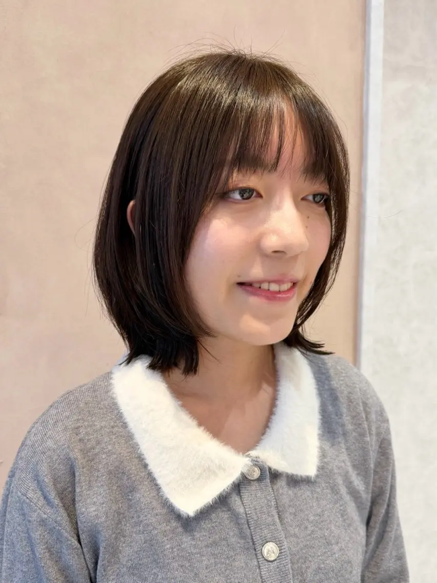 ミディアム ボブレイヤー ボブ レイヤーカット 中里 恵梨のヘアスタイル