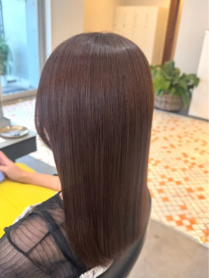 セミロング カット ヘアカラー トリートメント 岩城 由佳のヘアスタイル