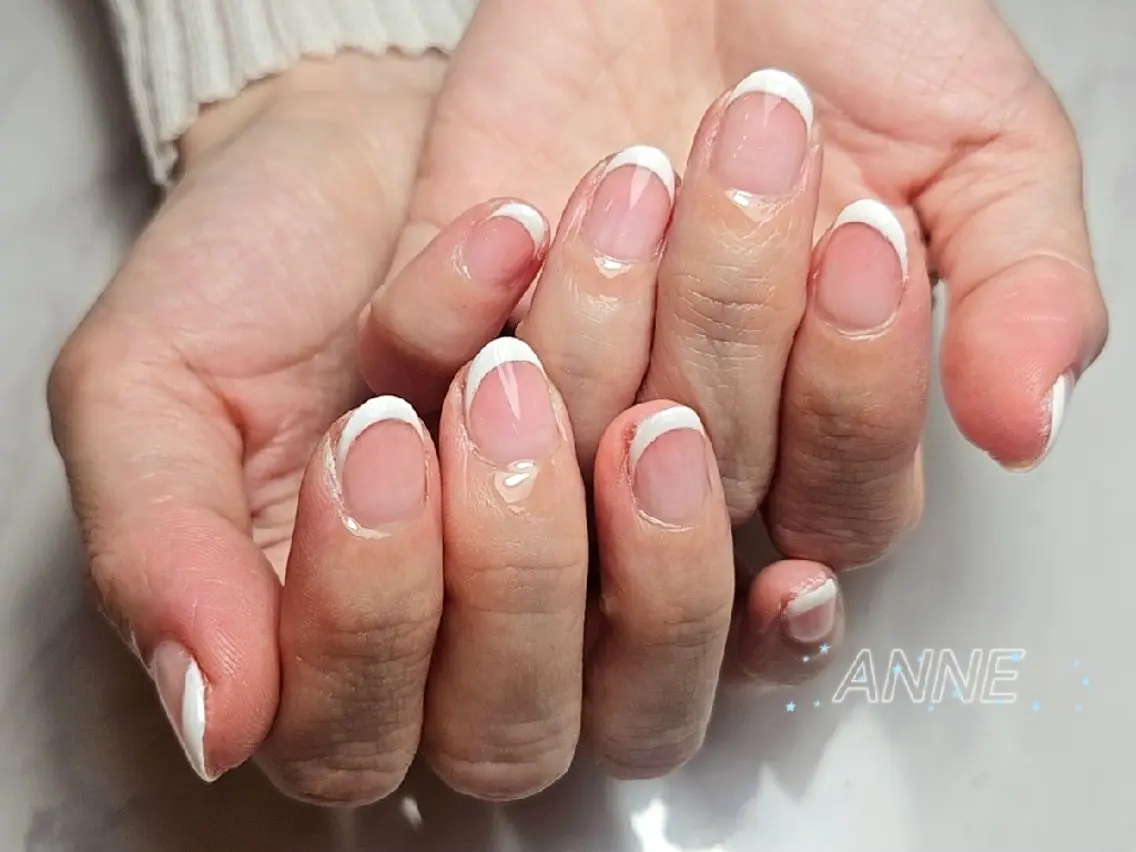 ネイル ハンドネイル MEGUMI ​🌻のネイルデザイン