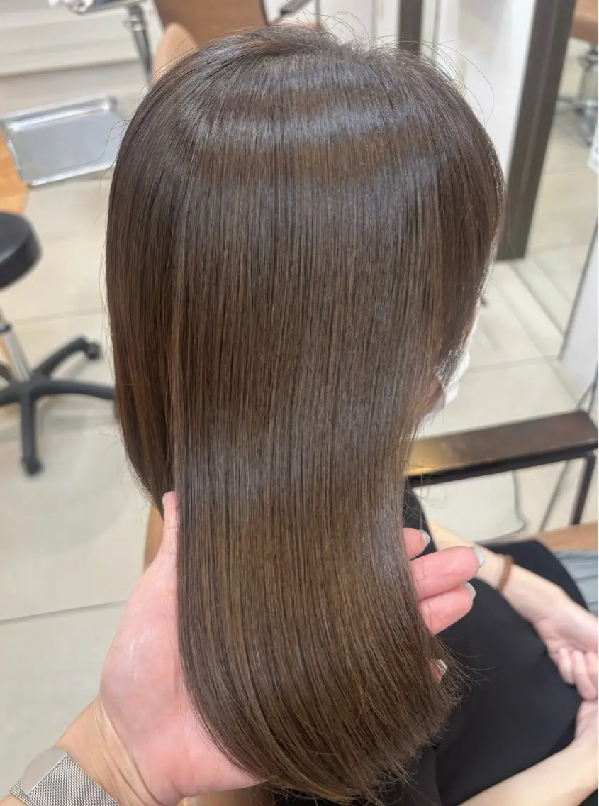 ミディアム カラー アッシュ オリーブアッシュ 髪質改善 ヘアカラー トリートメント 頭皮×髪質改善 透明感カラー💎中村のヘアスタイル