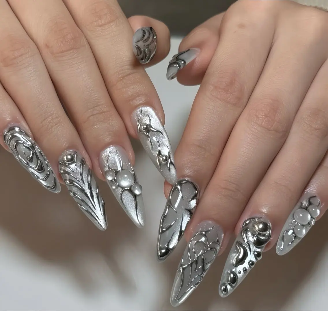 ネイル アートネイル フレンチネイル ジェルネイル 韓国ネイル ミラーネイル Rin Nail 新大久保店のネイルデザイン