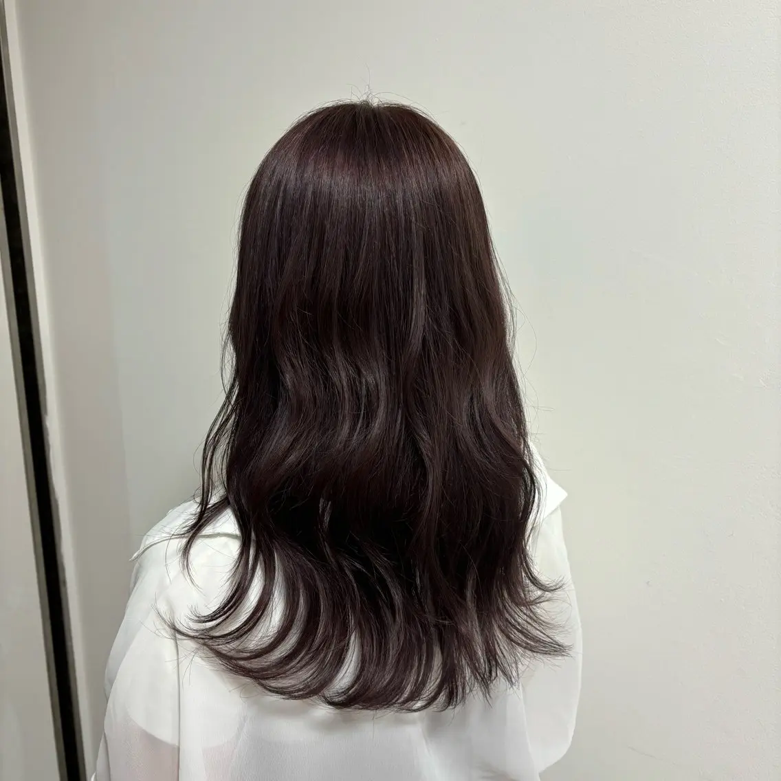 カラー ブリーチ 透明感カラー ブリーチなしカラー ヘアカラー オオカメ ユヅキのヘアスタイル