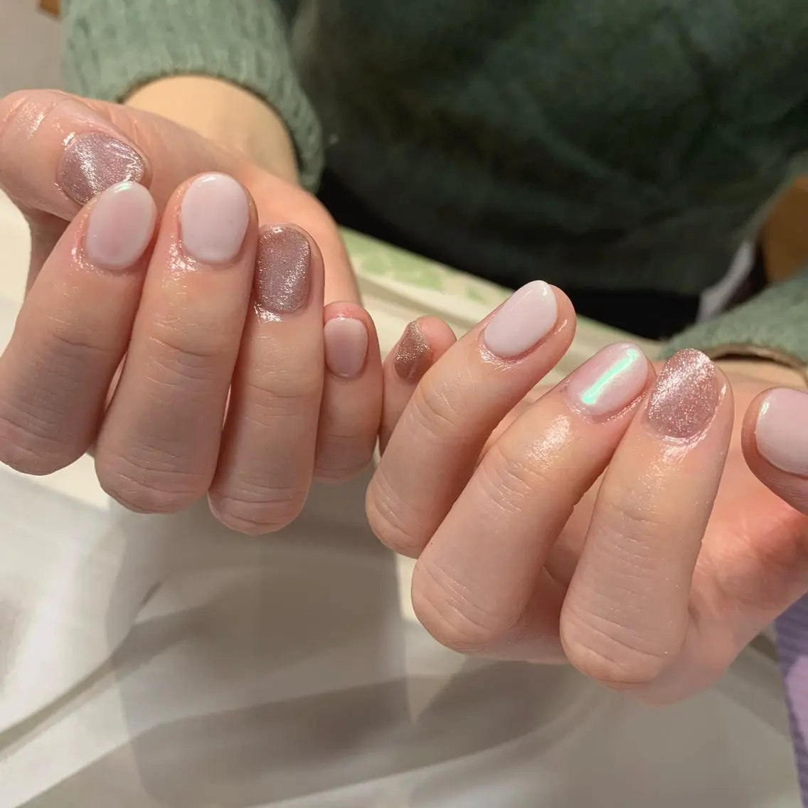 ネイル ワンカラーネイル マキノ ユイのネイルデザイン