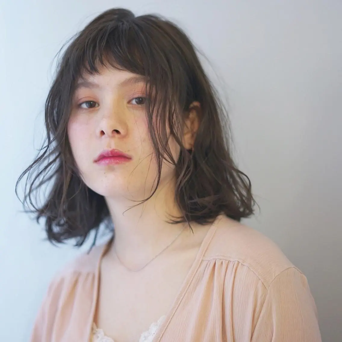 ミディアム カラー アッシュ 🪐脱白髪染め 🪐松尾菜々美のヘアスタイル