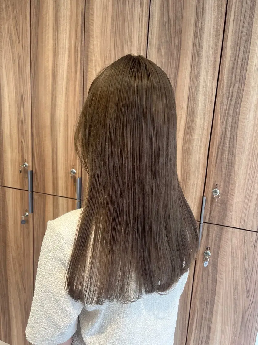 カラー 透明感\モテカラー 🏹͙💫YUUのヘアスタイル