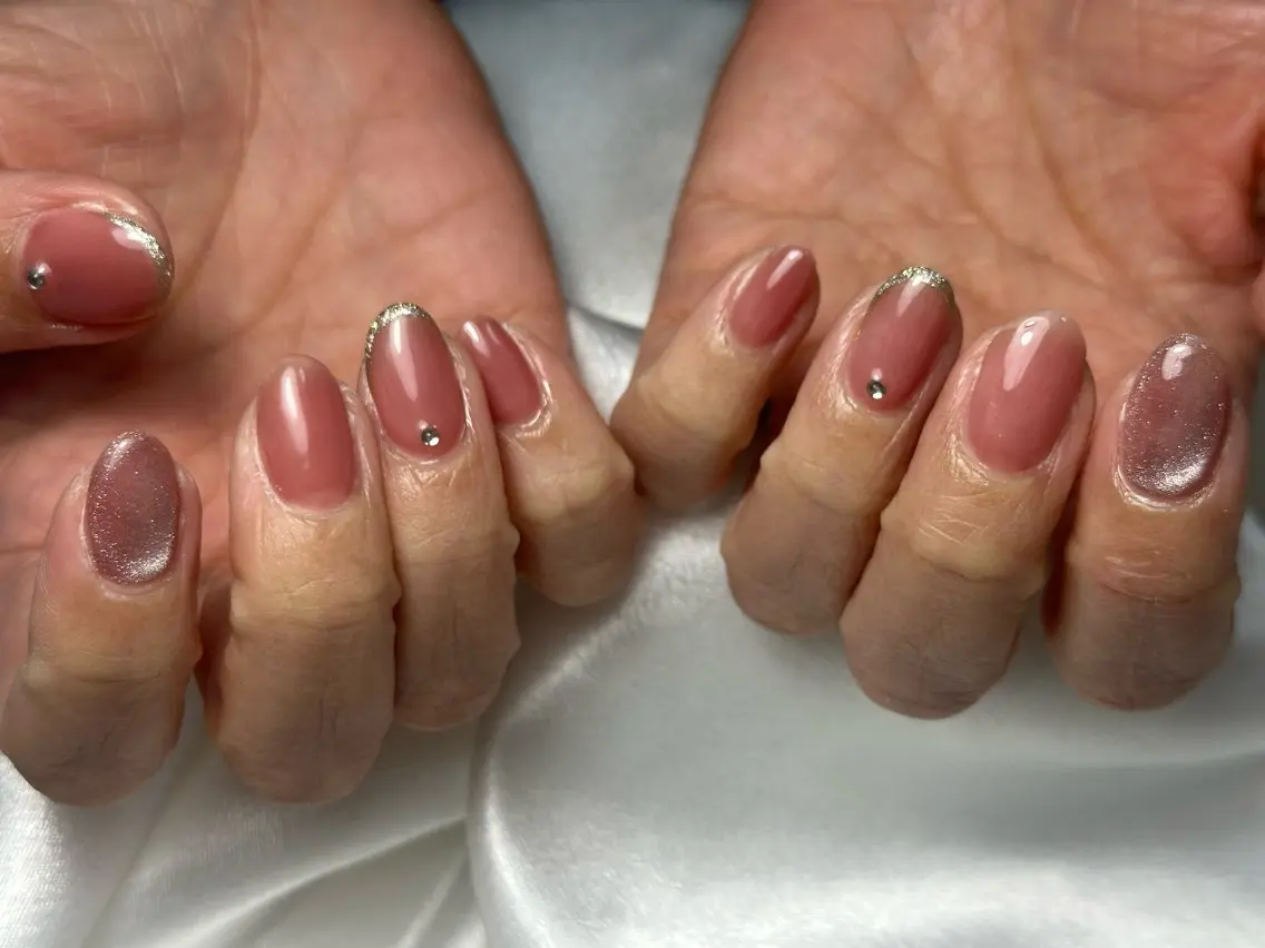 ネイル オーロラネイル 桜ネイル フラワーネイル フットネイル フレンチネイル ハンドネイル kiki nail たまプラーザのネイルデザイン
