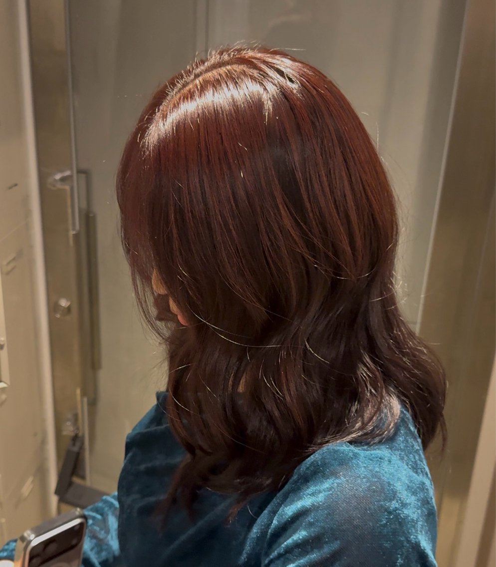 ミディアム ヘアカラー 透明感×うる艶カラー 🍒𝐘𝐮𝐤𝐚のヘアスタイル