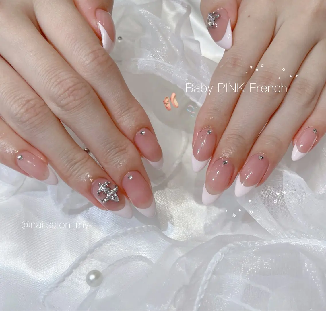 ネイル フレンチネイル ジェルネイル 韓国ネイル ニュアンスネイル パラジェル ハンドネイル NailSalon MYのネイルデザイン