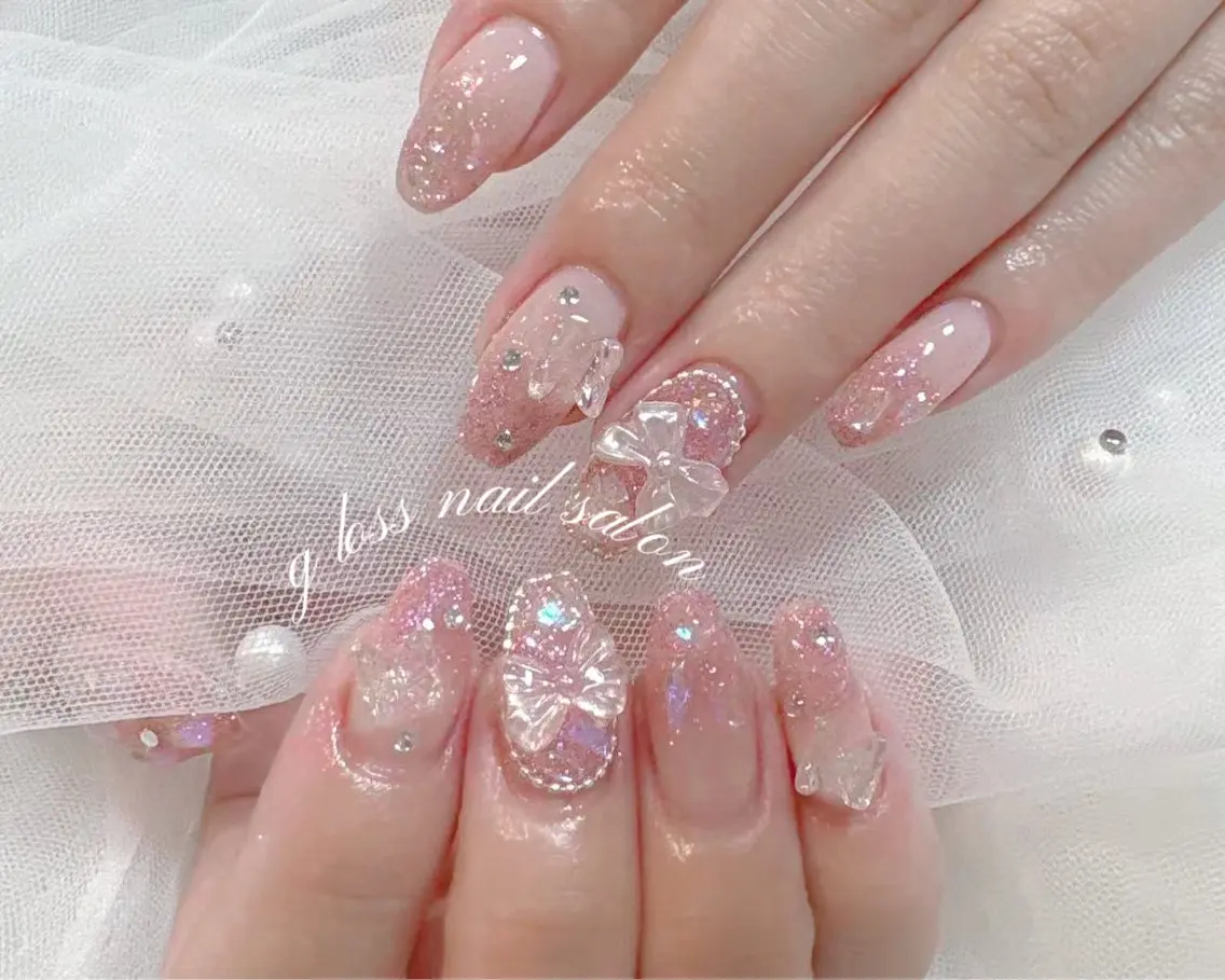 ネイル りこ🫧 gloss nailのネイルデザイン