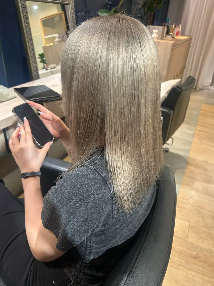カラー ヘアカラー 🫧maimai🫧 梅田🫧束感マツエクのマツエク・マツパデザイン