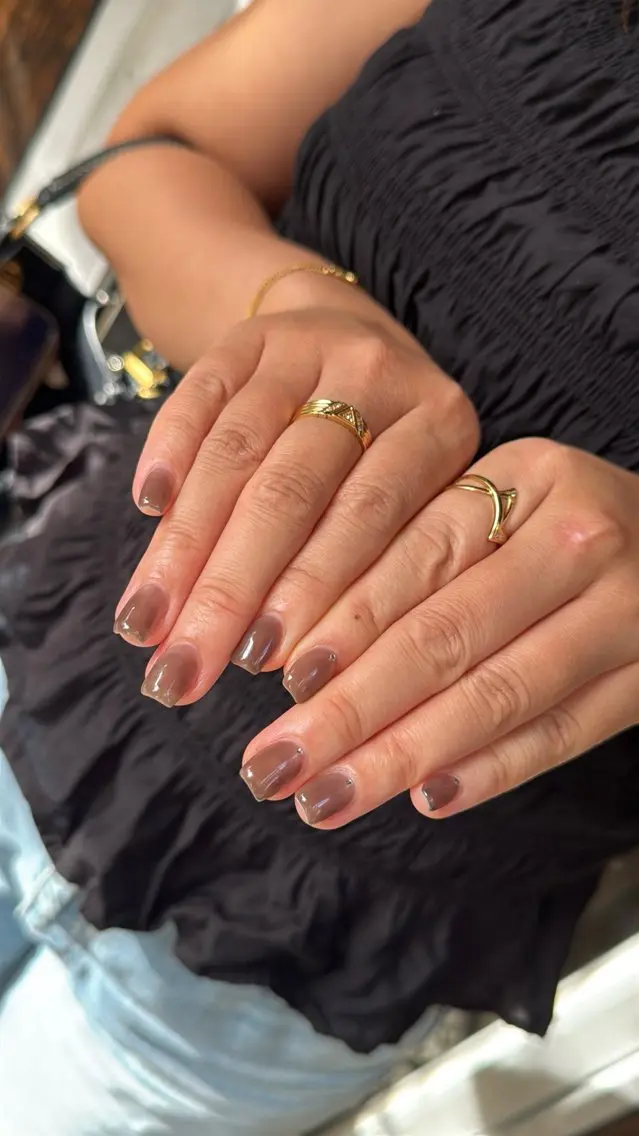 ネイル フラッシュネイル フラッシュマグ フットネイル フレンチネイル 韓国ネイル ハンドネイル SAKU nail 作島茜のネイルデザイン