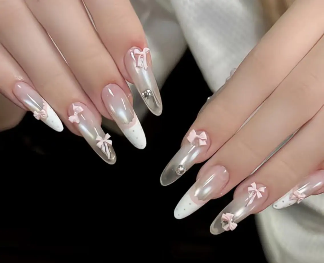 ネイル ハンドネイル ハンドケア 🍑 momo_nailのネイルデザイン