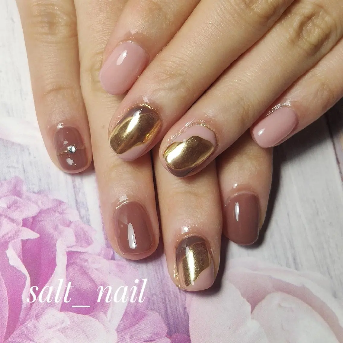 ネイル アートネイル ミラーネイル 持ち込み 個人サロン saltnailのネイルデザイン