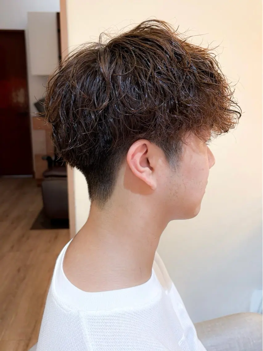 メンズ マッシュ メンズパーマ カット パーマ 石平 暖のヘアスタイル