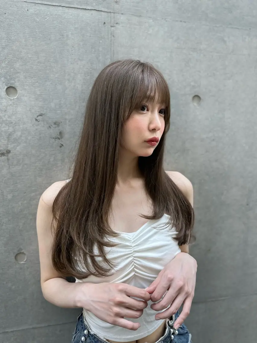 ロング レイヤーカット レイヤー/韓国ヘア /顔まわり/サラのヘアスタイル